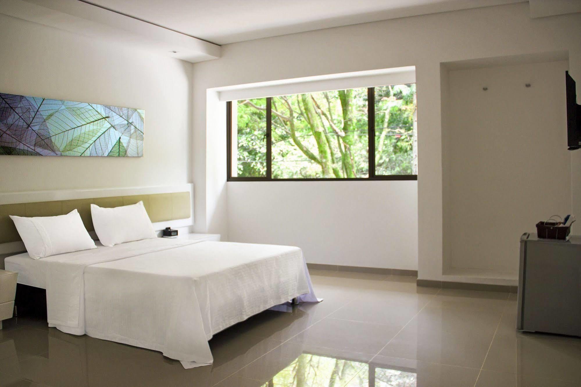 Hotel Zona A Medellín Zewnętrze zdjęcie