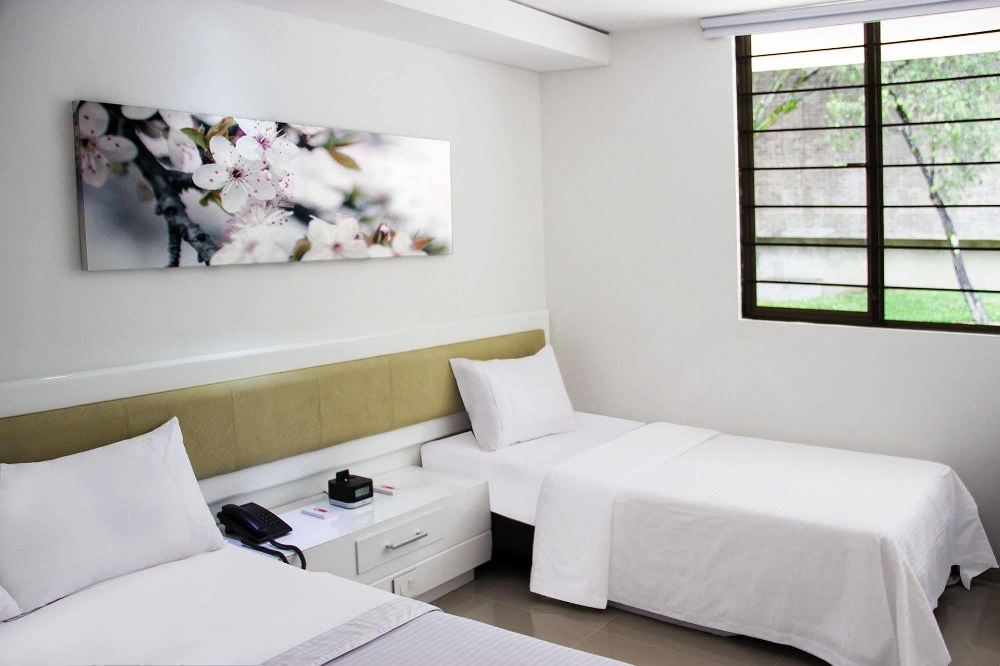 Hotel Zona A Medellín Zewnętrze zdjęcie